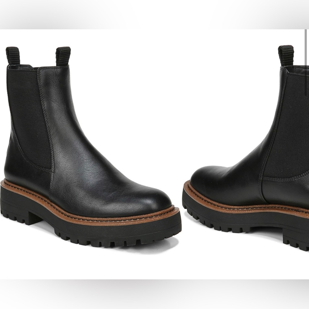 Sam Edelman  Chelsea Boot Laguna Waterproof Lug Sole